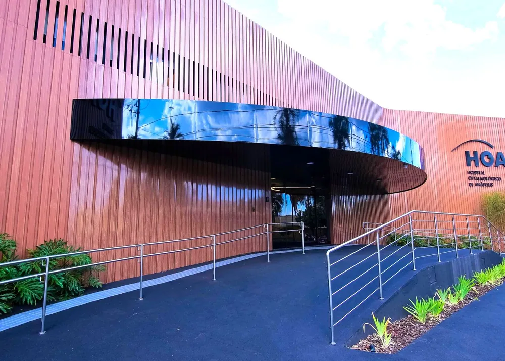 Fachada do Hospital Oftalmológico de Anápolis, onde funciona a HOA Aesthetic